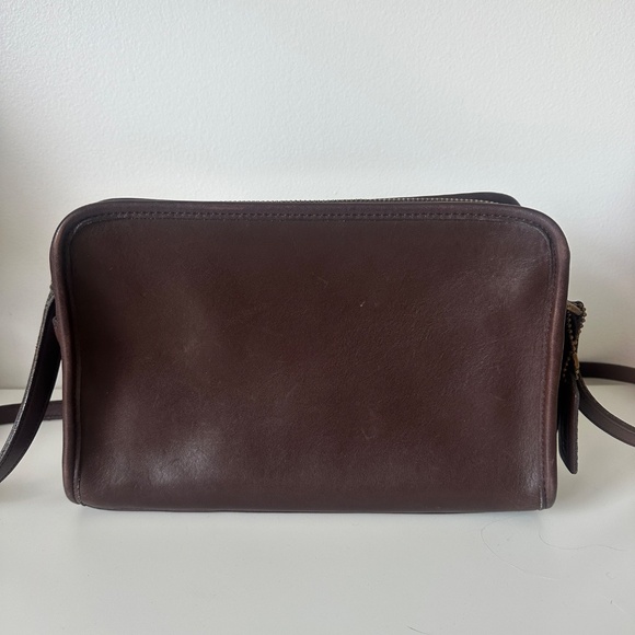 Vintage Coach Brown Mahogany Leather Sutton Zip Crossbody Shoulder Bag D9C-9814 - Picture 5 of 11